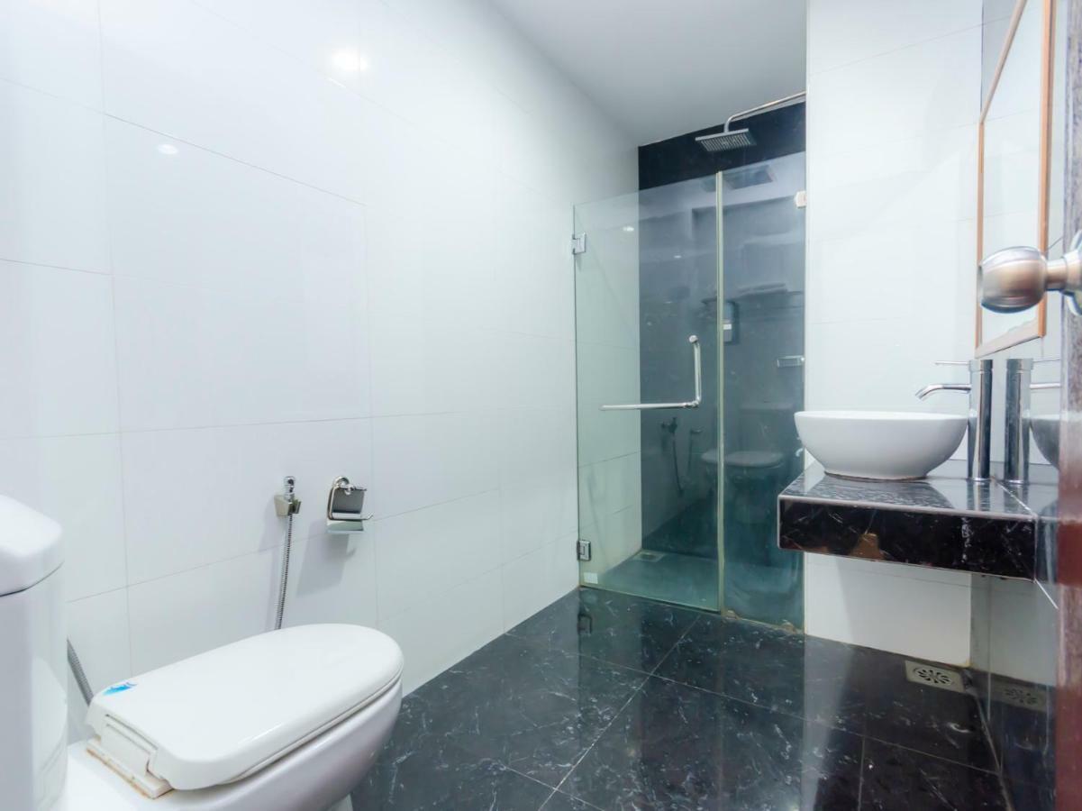 Wf Hotel Johor Bahru Esterno foto