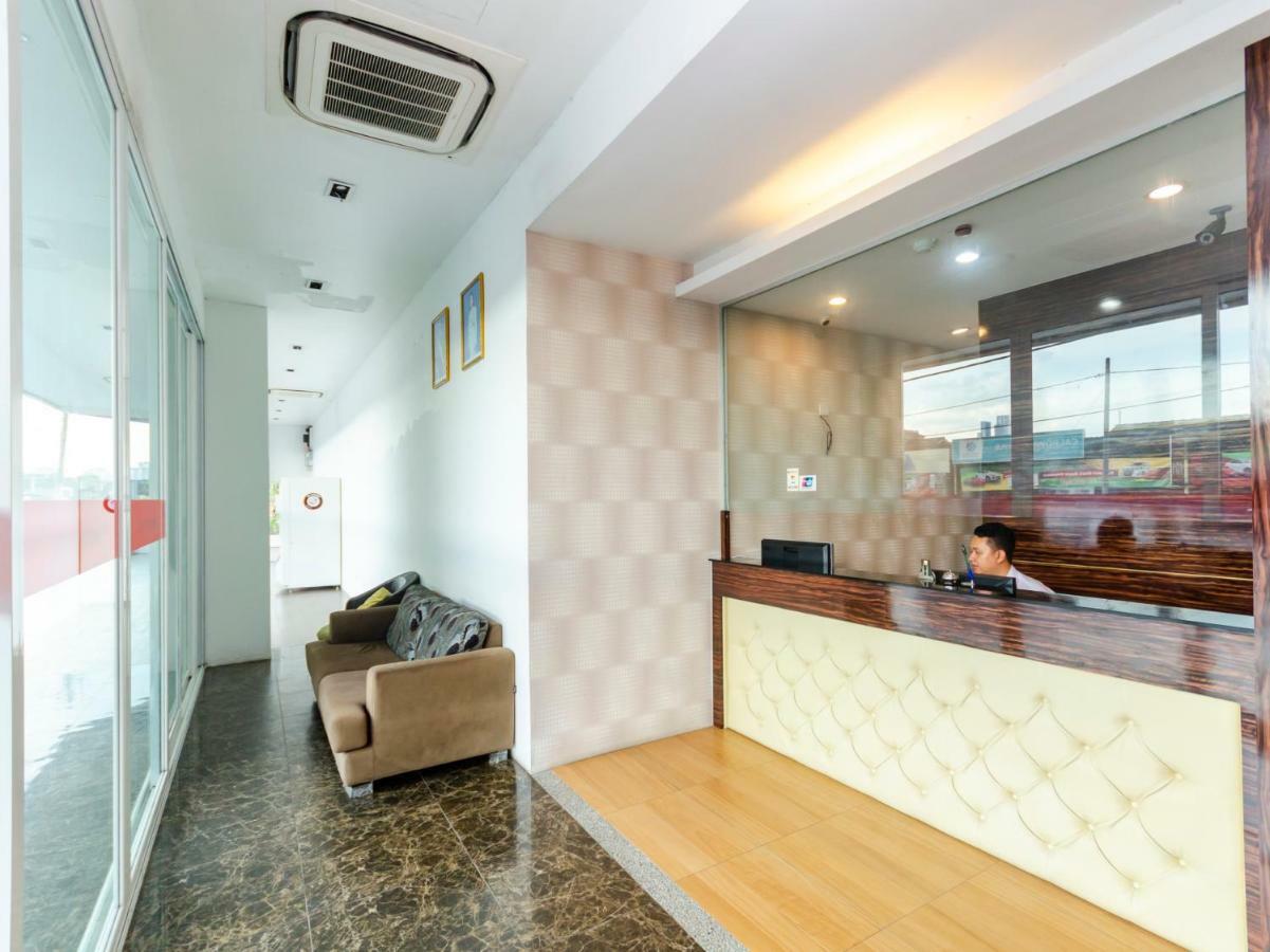 Wf Hotel Johor Bahru Esterno foto